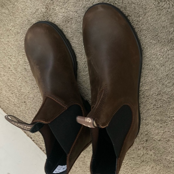 Blundstone Brown Ankle Boots - Picture 10 of 10